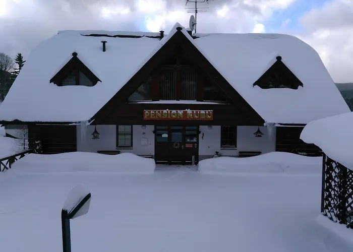 Suterenni V Penzionu Kubu Гостьовий будинок Шпіндлерув-Млин